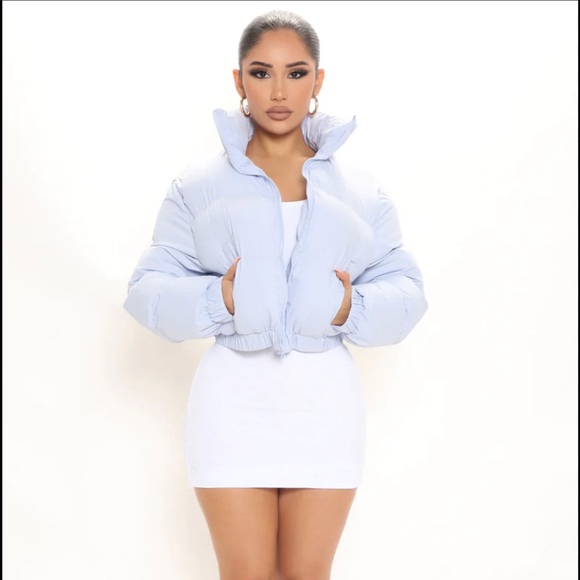 Looking Brand New Cropped Puffer Jacket- Light Blue - Picture 3 of 8